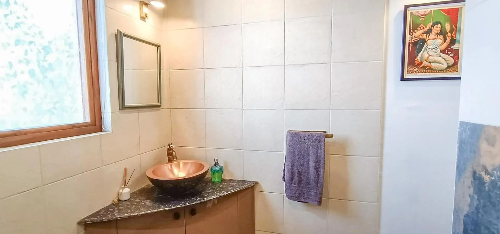 Saroga Woods Home Stay Shimla 0*,
