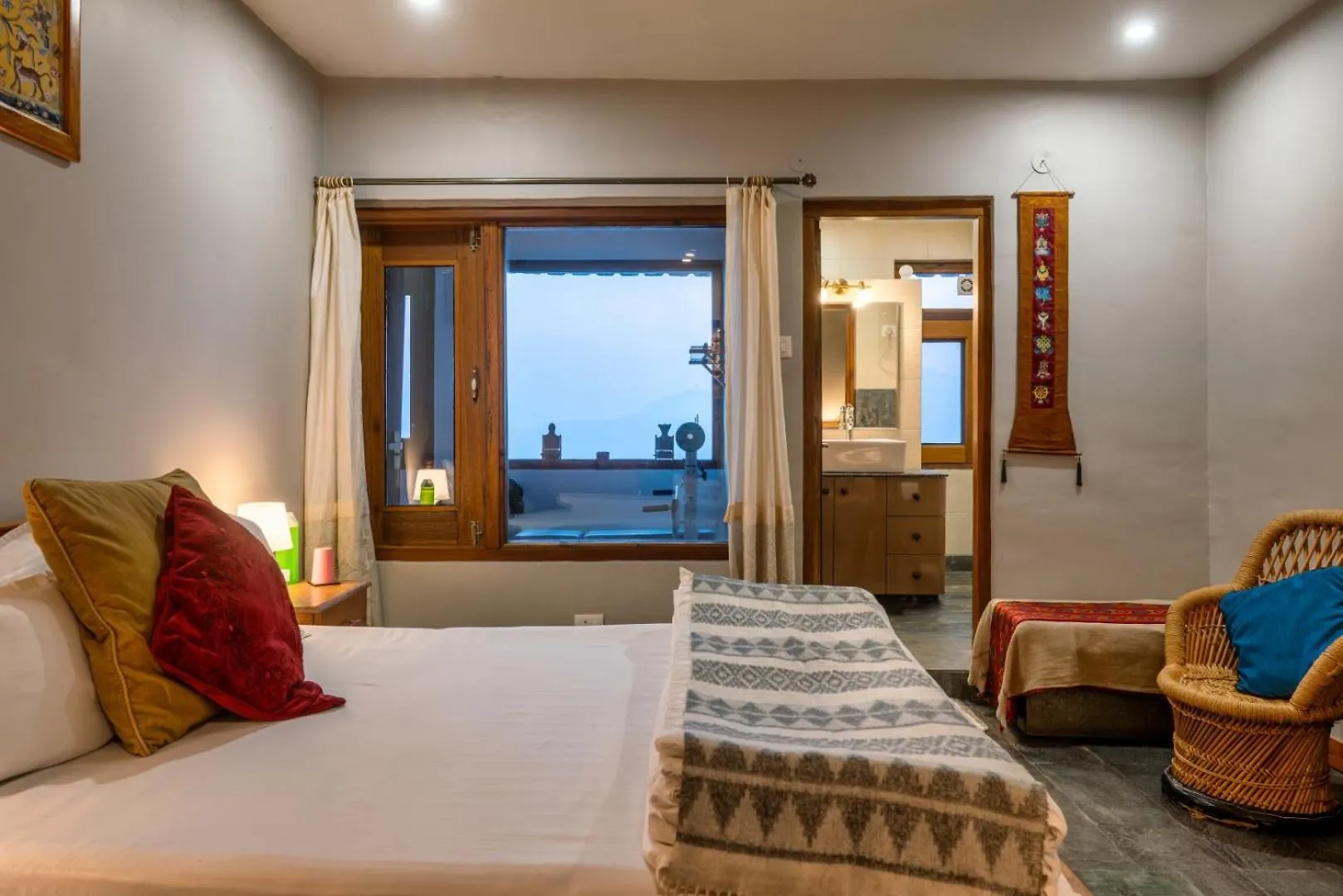 Homestay Saroga Woods Home Stay Shimla